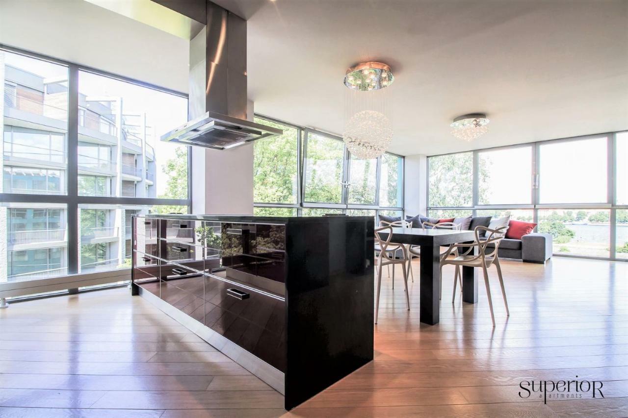 Winwinstay Superior Apartment By River Daugava Riga Exterior foto