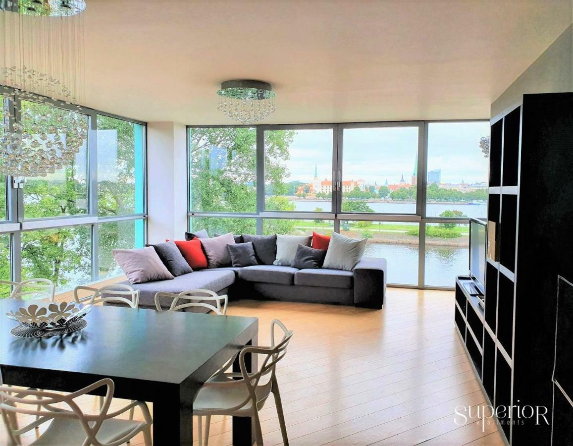 Winwinstay Superior Apartment By River Daugava Riga Exterior foto
