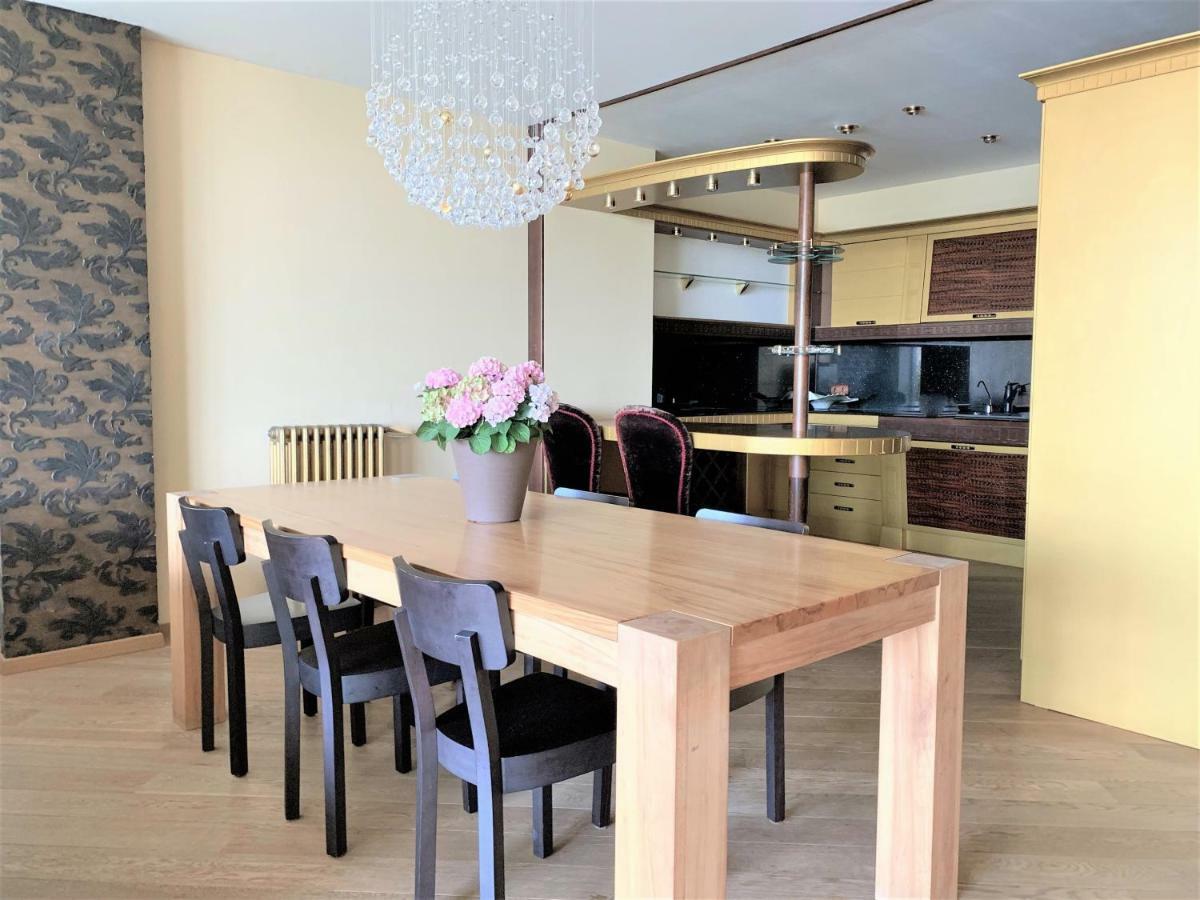 Winwinstay Superior Apartment By River Daugava Riga Exterior foto
